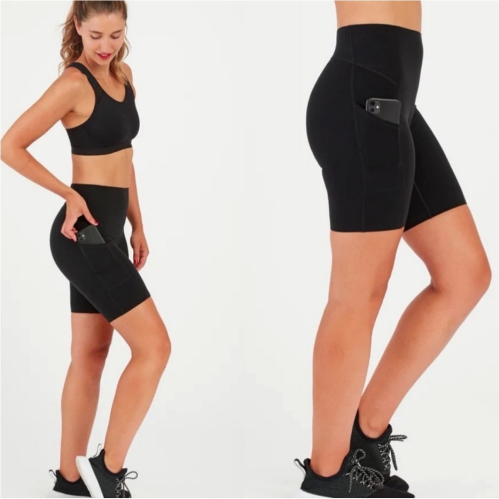 Spanx Every Wear Bike Short Tummy Shaping NWT